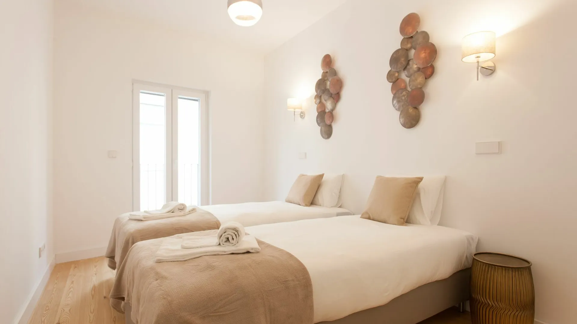 Mouraria Blue By Lu Holidays Lisbon Portugal