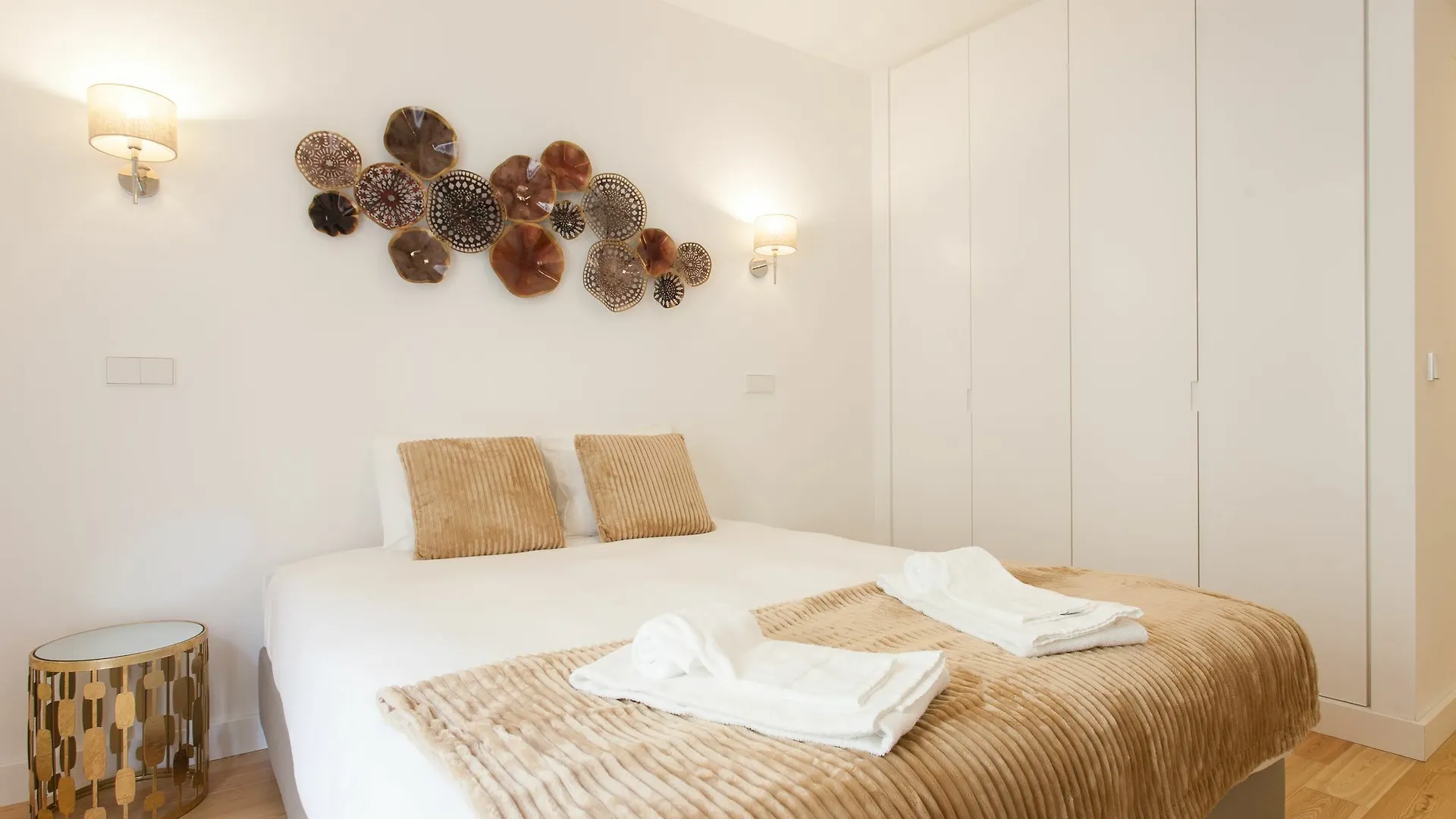 Apartment Mouraria Blue By Lu Holidays Lisbon Portugal