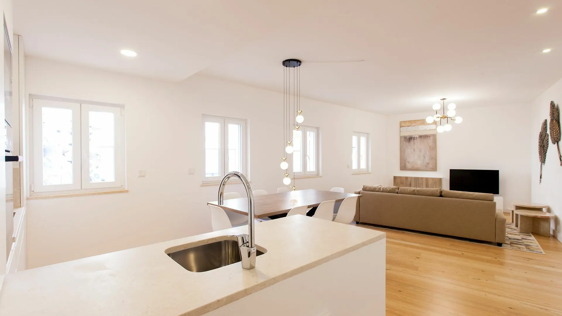 Apartment Mouraria Blue By Lu Holidays Lisbon Portugal